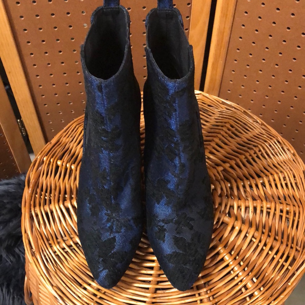 Vince Camuto shoes